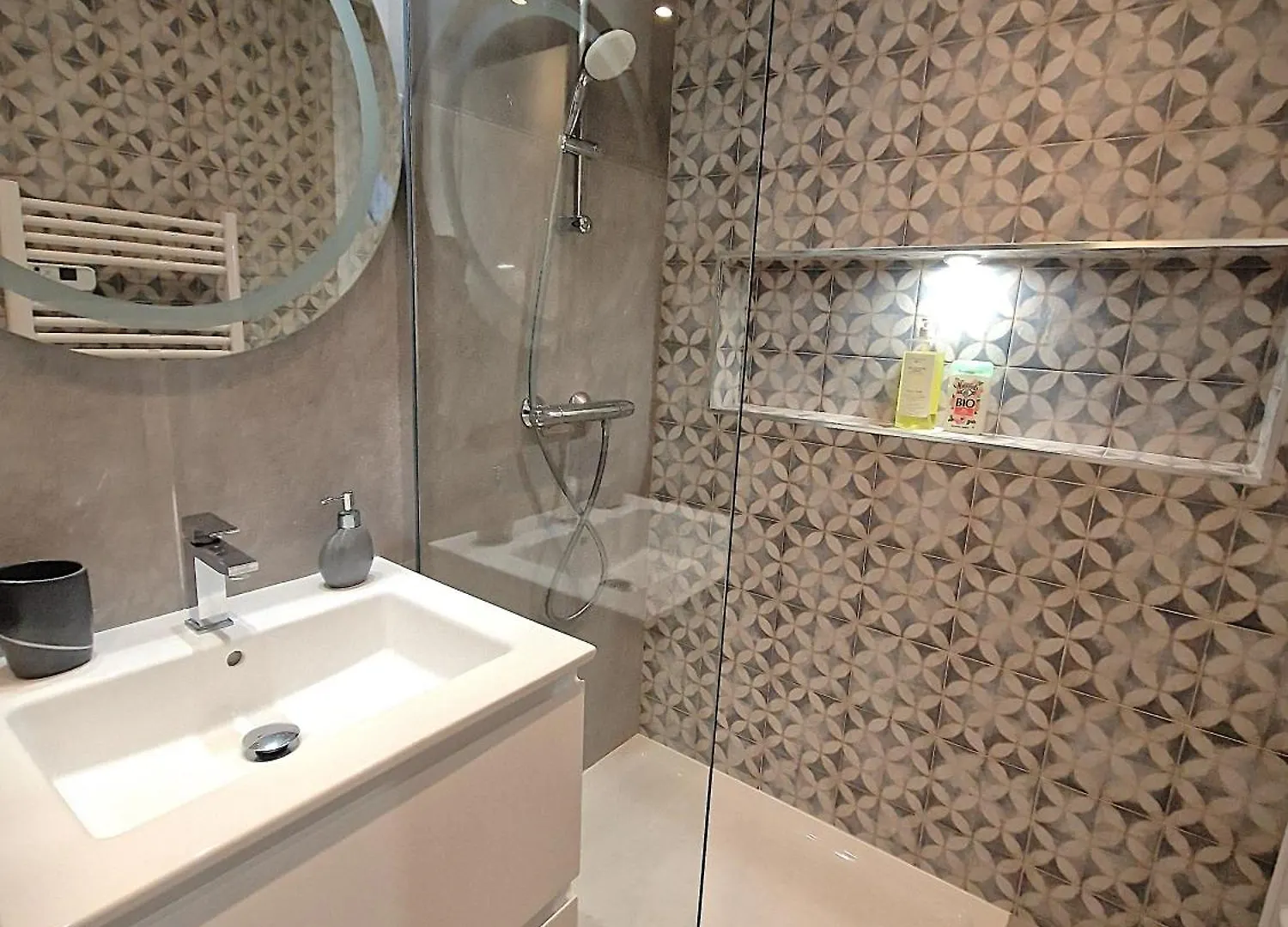 La 34 Tiny House With Sunny Terrace Villa Menton