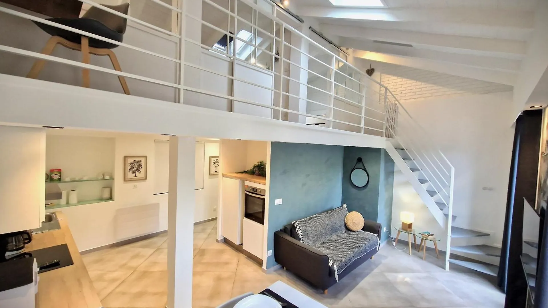 La 34 Tiny House With Sunny Terrace Villa Menton 0*,  France
